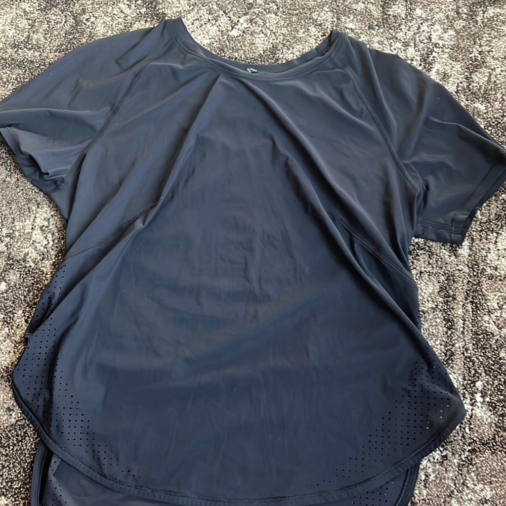 Lululemon short sleeve